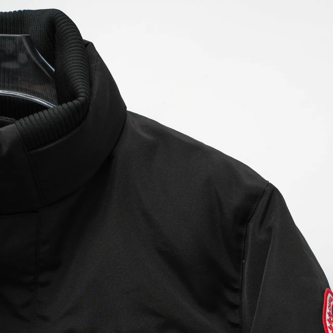 P740 CANADA GOOSE丨Canada Goose E24 sleeve logo stand collar down jacket Color: Black Size: XS-XXL